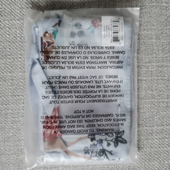 Vera Bradley Merry Mischief Snow Day Zip ID Case - Picture 2 of 3